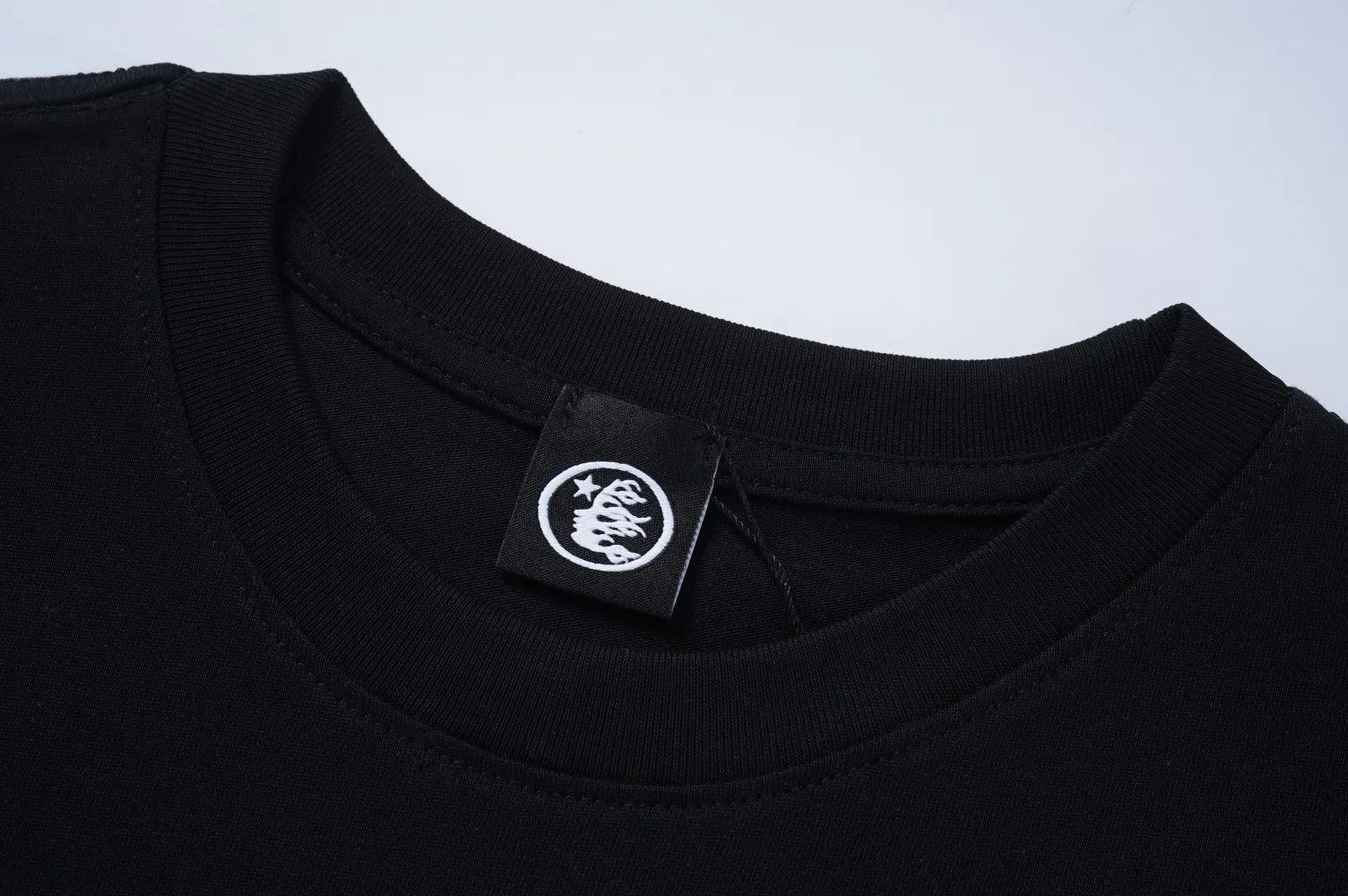 G 1110# Hellstar* //2024 New Arrival T ， 260 ， ， / ， 。 ， 。 ： 、 ，Size：S M L XL XXL XXXL
